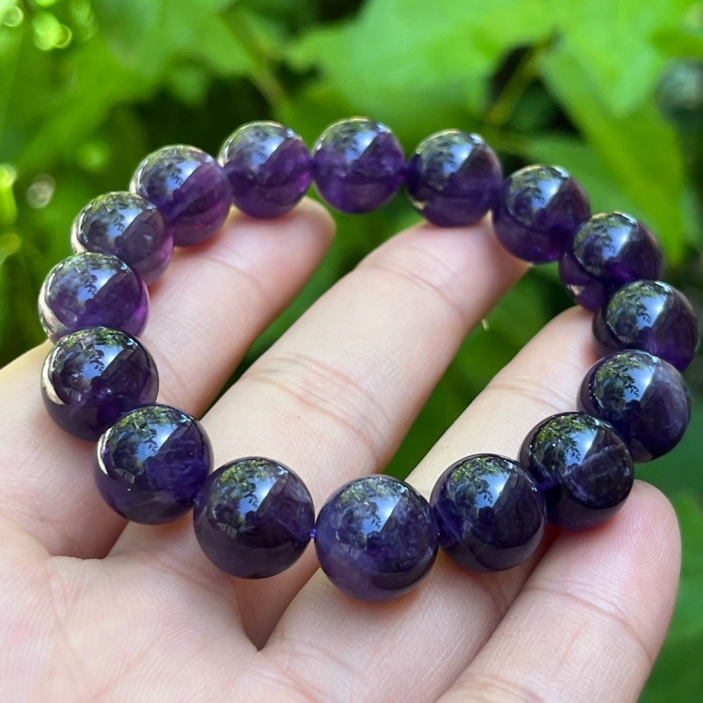 12mm stretchable dark purple amethyst bracelet